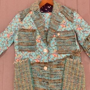 Suit hand made in Tibet, pant 30 and blazer 40, mix of colours, new one!